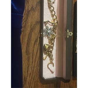 Vintage juicy couture charm bracelet (charms included)